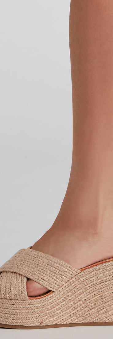 Perfect Summer Style Straw Wedges are chic ladies' shoes to complete your best 2023 outfits. They come in a variety of trendy women's shoe styles like platforms and dressy low-heels, & are available in wide widths for better comfort.