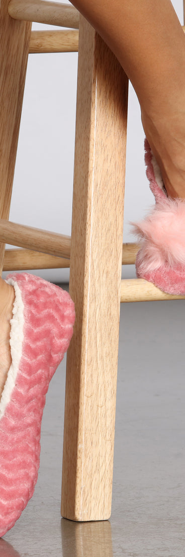 Pom Pom Sock Slipper