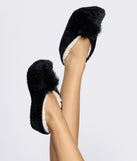 Pom Pom Sock Slipper