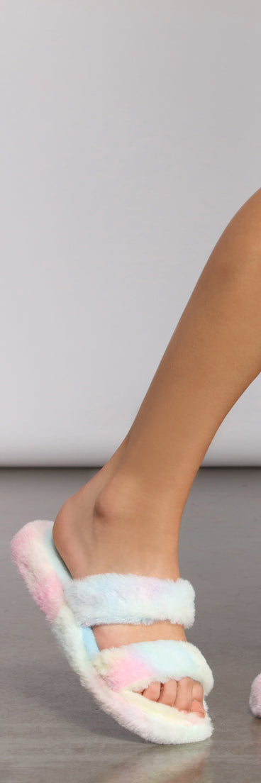 On-Trend Fuzzy Banded Slippers are chic ladies' shoes to complete your best 2023 outfits. They come in a variety of trendy women's shoe styles like platforms and dressy low-heels, & are available in wide widths for better comfort.