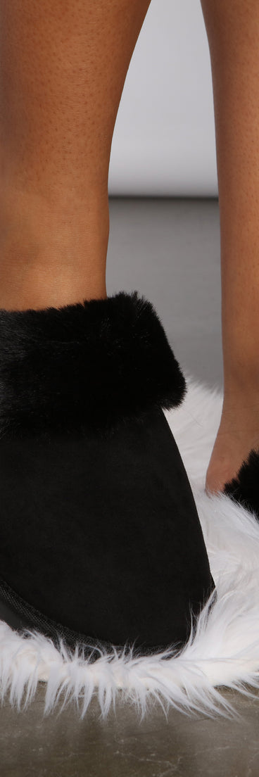 Chill Out and Fuzzy Faux Fur Slippers are chic ladies' shoes to complete your best 2023 outfits. They come in a variety of trendy women's shoe styles like platforms and dressy low-heels, & are available in wide widths for better comfort.