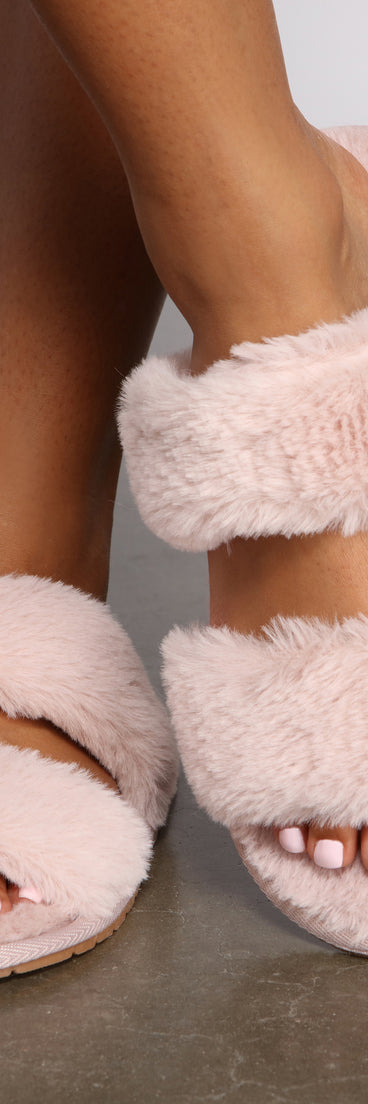 Faux Fur Double Band Slides are chic ladies' shoes to complete your best 2023 outfits. They come in a variety of trendy women's shoe styles like platforms and dressy low-heels, & are available in wide widths for better comfort.