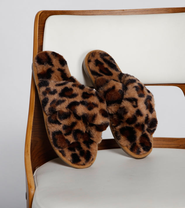 Cheetah-Liscious Faux Fur Slippers are chic ladies' shoes to complete your best 2023 outfits. They come in a variety of trendy women's shoe styles like platforms and dressy low-heels, & are available in wide widths for better comfort.