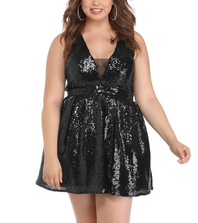 Plus Steph Sequin Party Dress provides gorgeous formal dress style to feel beautiful for Homecoming 2023, Bridesmaids, Wedding Guests, Winter Formal Dance, Military Balls, and Prom.