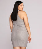 Plus Stunning In Silver Formal Dress provides gorgeous formal dress style to feel beautiful for Homecoming 2023, Bridesmaids, Wedding Guests, Winter Formal Dance, Military Balls, and Prom.