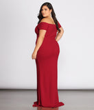 Plus Roxy Sweetheart Dress is a stunning choice for a bridesmaid dress or maid of honor dress, and to feel beautiful at Homecoming 2023, fall or winter weddings, formals, & military balls!