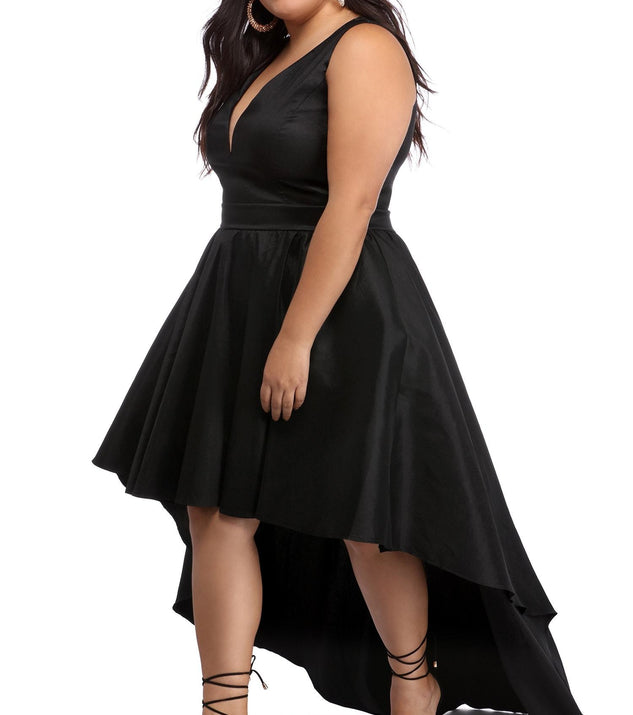 Plus Selena Taffeta High Low Dress provides gorgeous formal dress style to feel beautiful for Homecoming 2023, Bridesmaids, Wedding Guests, Winter Formal Dance, Military Balls, and Prom.