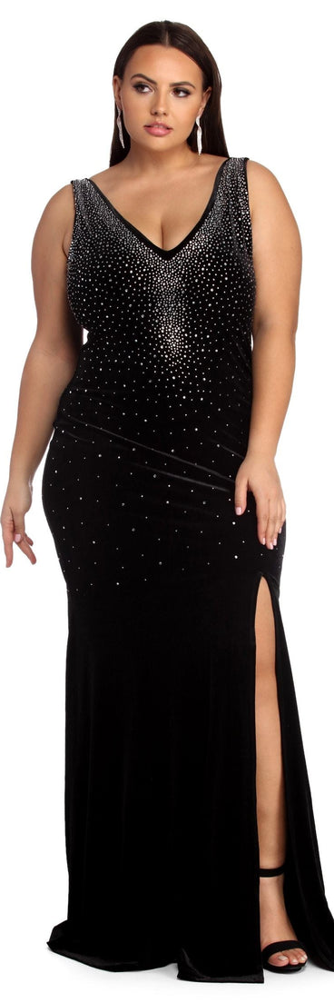 Plus Leanna Formal Heat Stone Dress provides gorgeous formal dress style to feel beautiful for Homecoming 2023, Bridesmaids, Wedding Guests, Winter Formal Dance, Military Balls, and Prom.