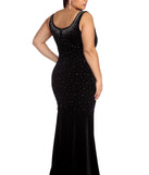 Plus Leanna Formal Heat Stone Dress provides gorgeous formal dress style to feel beautiful for Homecoming 2023, Bridesmaids, Wedding Guests, Winter Formal Dance, Military Balls, and Prom.
