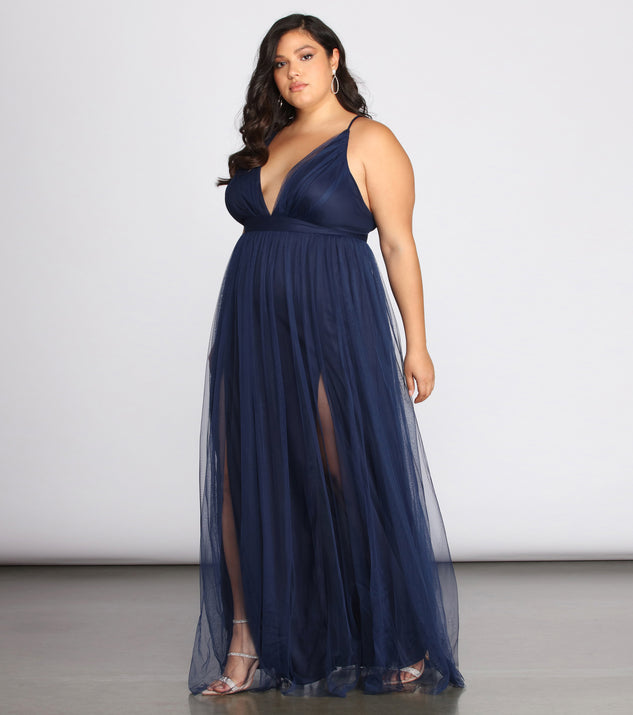 Plus Elisabeth Pleated Tulle Formal Dress | Windsor