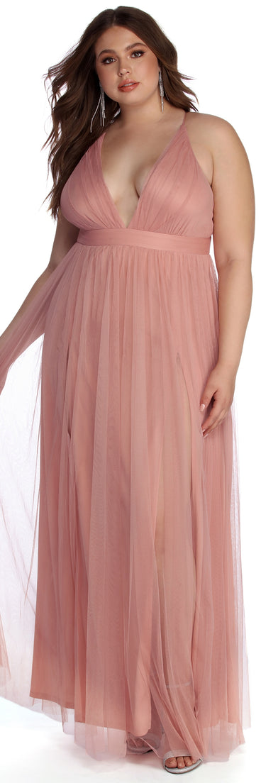 Plus Elisabeth Pleated Tulle Formal Dress is a stunning choice for a bridesmaid dress or maid of honor dress, and to feel beautiful at Homecoming 2023, fall or winter weddings, formals, & military balls!