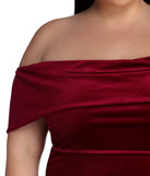 Plus Lilianna Formal Velvet Dress provides gorgeous formal dress style to feel beautiful for Homecoming 2023, Bridesmaids, Wedding Guests, Winter Formal Dance, Military Balls, and Prom.