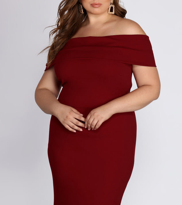 Plus Maddison Sleeveless Mermaid Dress