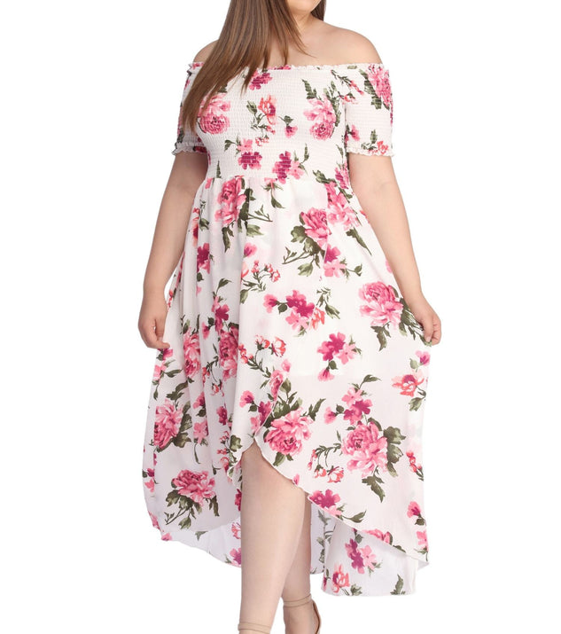 Plus Flowy Floral Maxi Dress